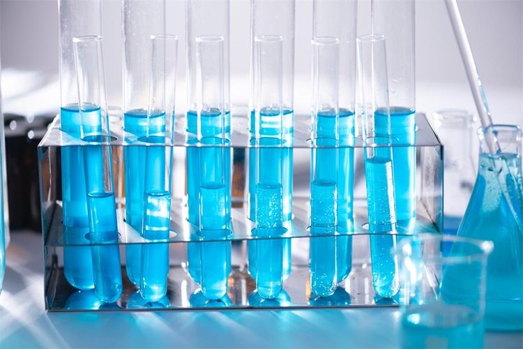 Slika /2020 Vijesti/laboratory-test-tubes-2280549.jpg
